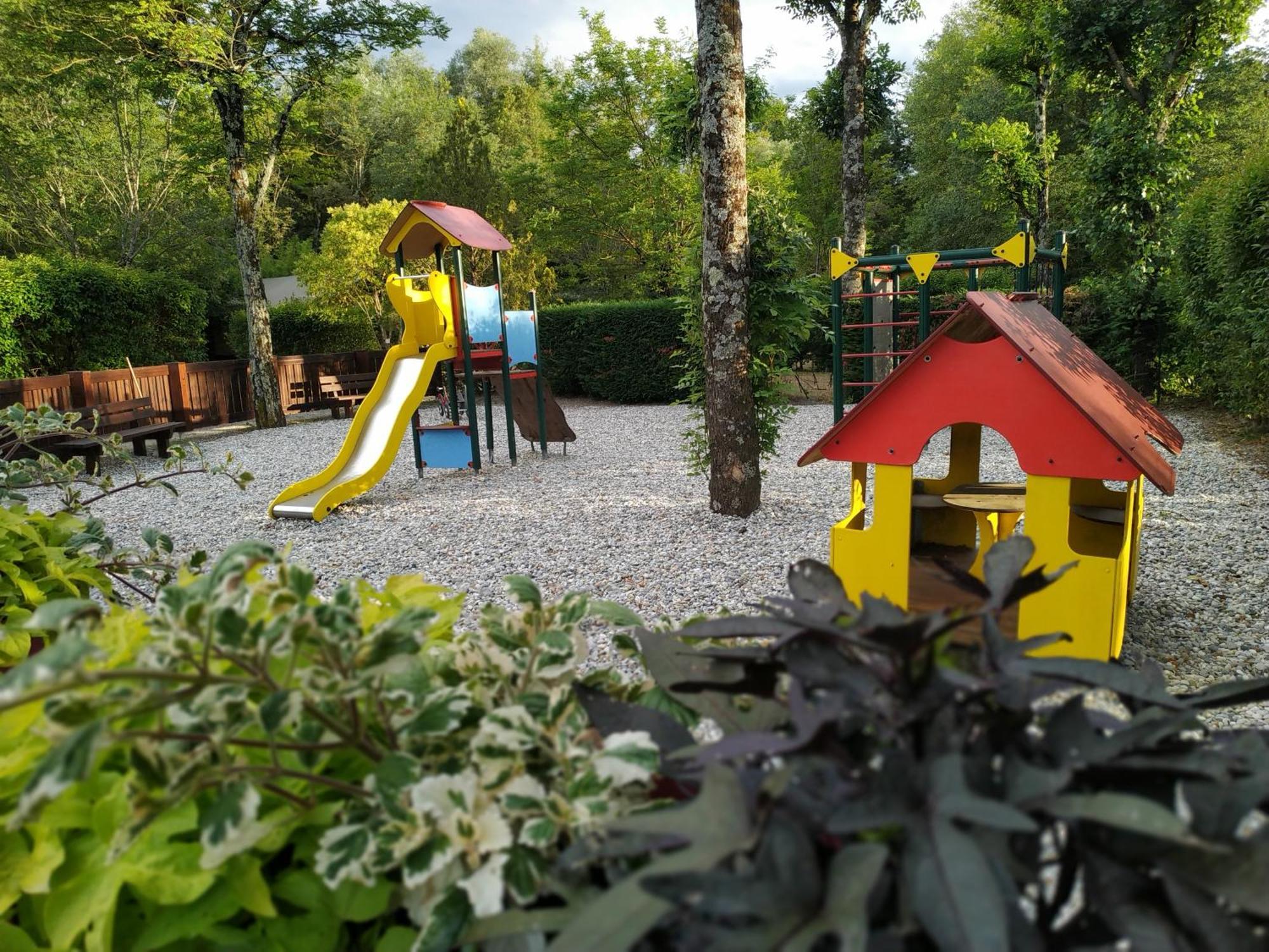 Camping La Digue Chauzon Buitenkant foto